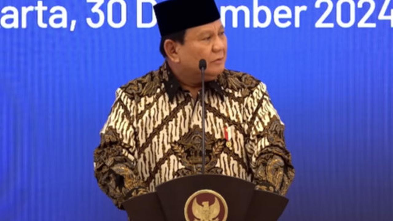 VIDEO: Jengkel Prabowo Lihat Hakim Vonis Ringan Harvey Moeis, Giliran Maling Ayam Dipukuli!