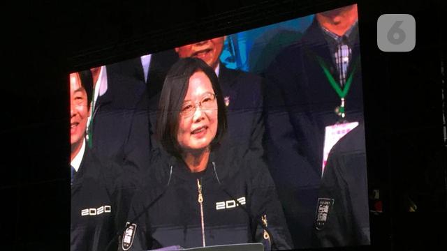 Ucapan terima kasih tak henti-henti disampaikan oleh Tsai Ing-wen kala menyampaikan pidato kemenangannya di hadapan para pendukung.