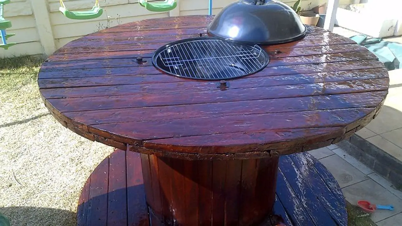 Meja Barberque