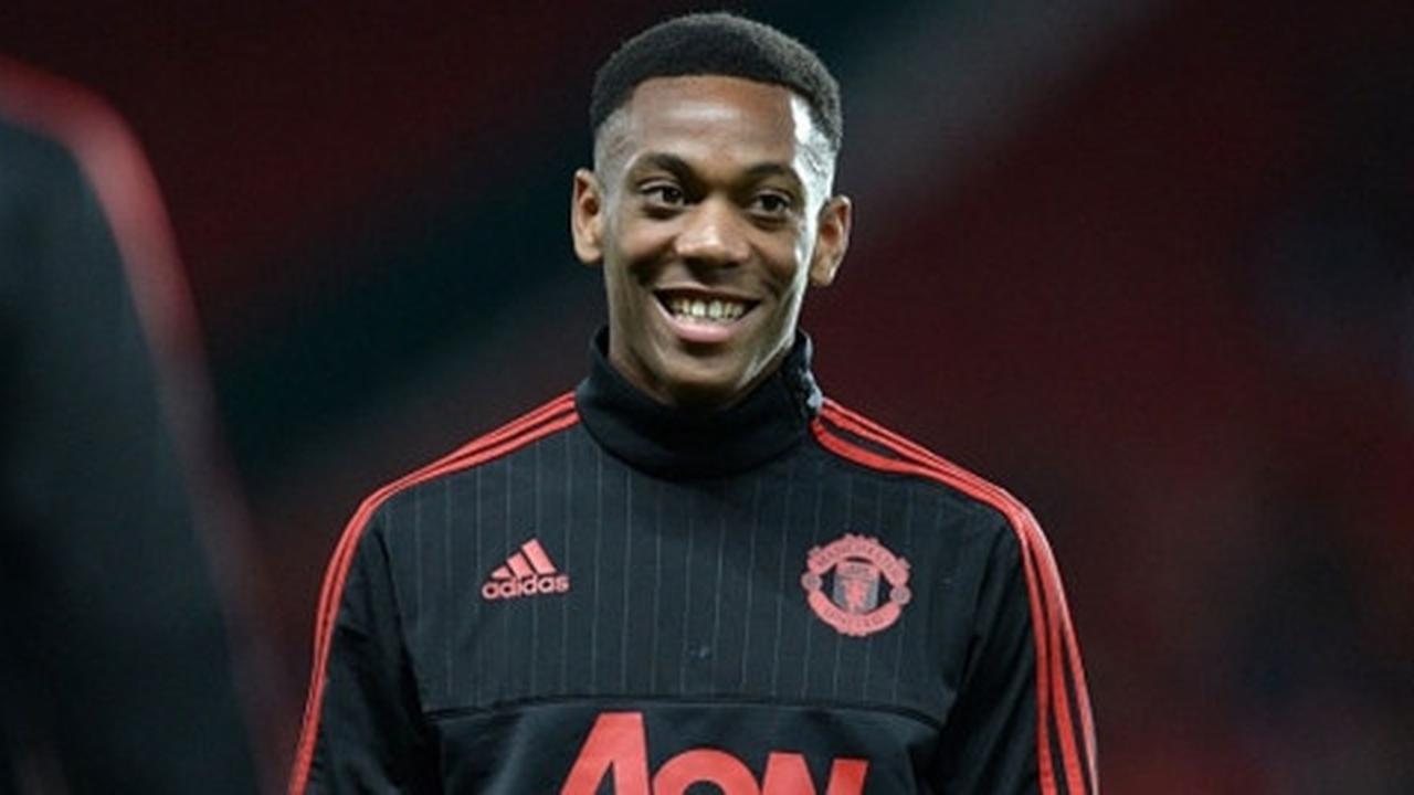 Pesona Anthony Martial redupkan Rooney