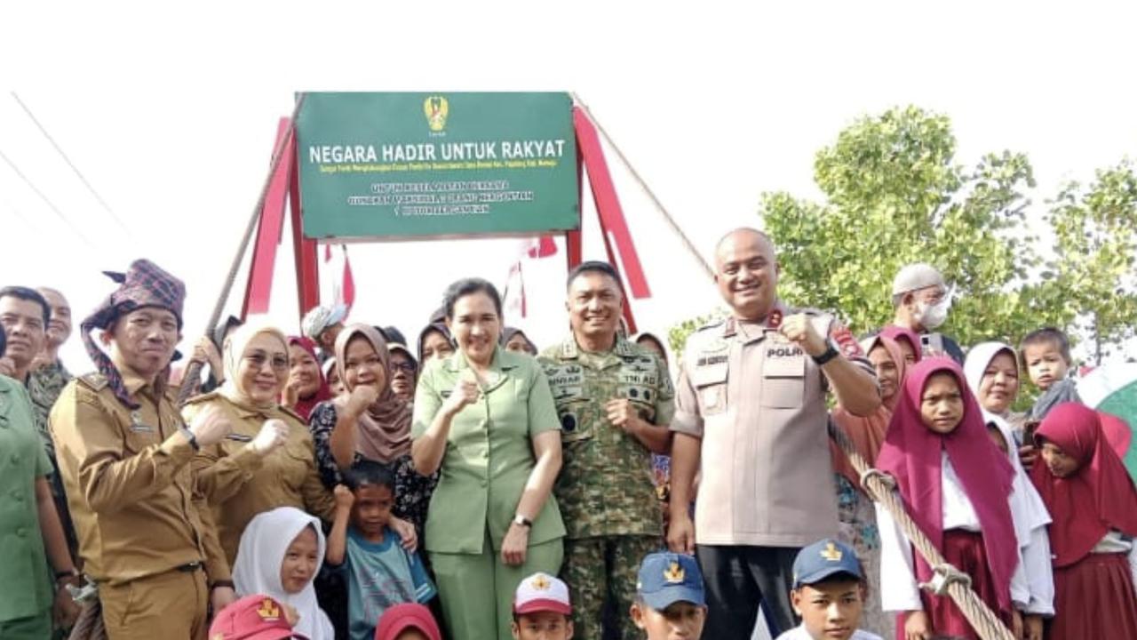 Jembatan Gantung Garuda Sungai Paniki Resmi Digunakan, Warga Desa Bonda: Terima Kasih Presiden