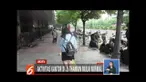 Usai aksi anarkistis massa pada 21 dan 22 Mei, para pegawai kantor di sekitar Bawaslu dan Jalan MH Thamrin mulai bekerja.