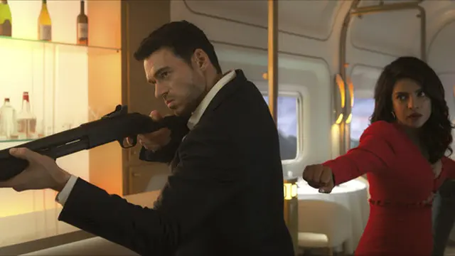 Richard Madden dan Priyanka Chopra Jonas dalam film Citadel. (Foto: Prime Video)