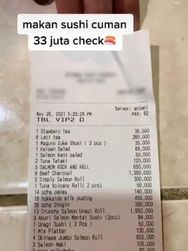 Pria Ini Habiskan Rp 33 Juta untuk Makan Sushi, Panjang Struknya Bikin Melongo