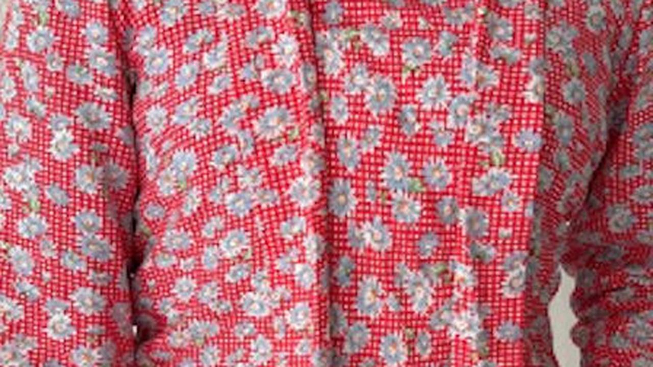 <b>&nbsp;Kebaya Keela By&nbsp;</b><span style="border-color: rgba(229,231,235,var(--tw-border-opacity)); --tw-border-opacity: 1; --tw-shadow: 0 0 #0000; --tw-ring-inset: var(--tw-empty, ); --tw-ring-offset-width: 0px; --tw-ring-offset-color: #fff; --tw-ri