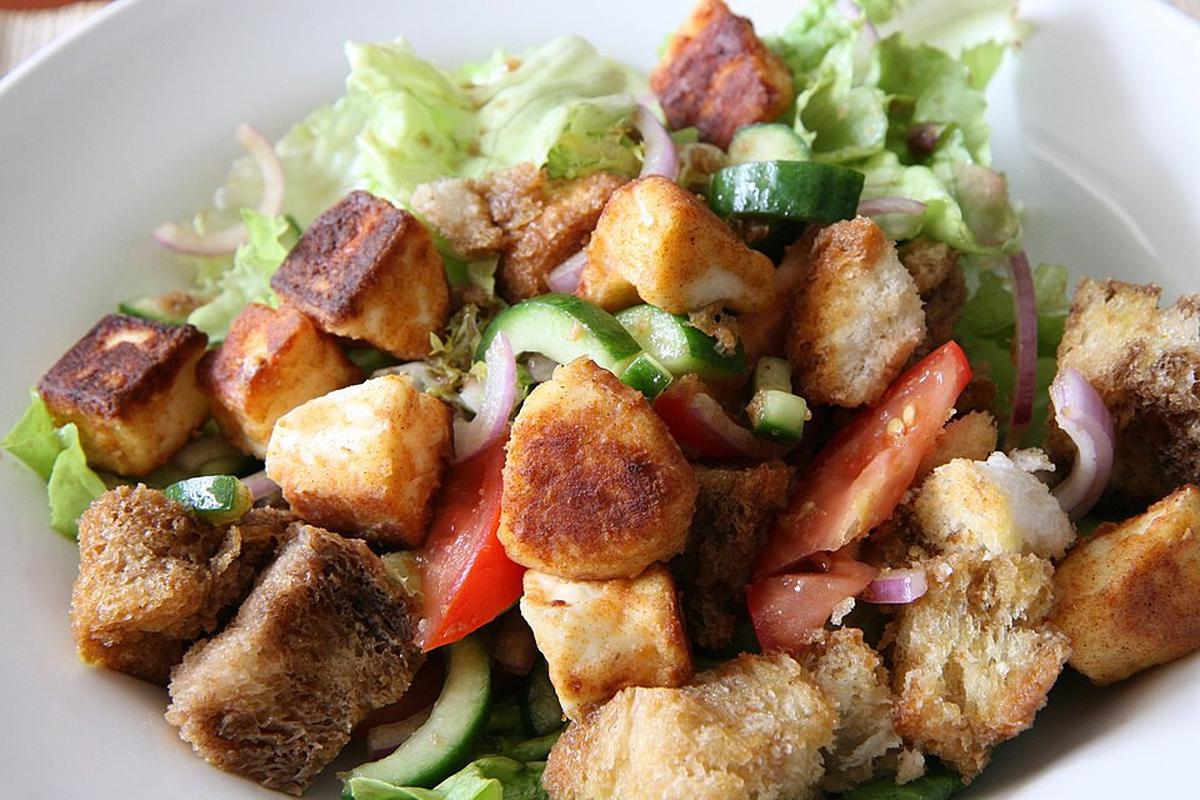 Ilustrasi Panzanella