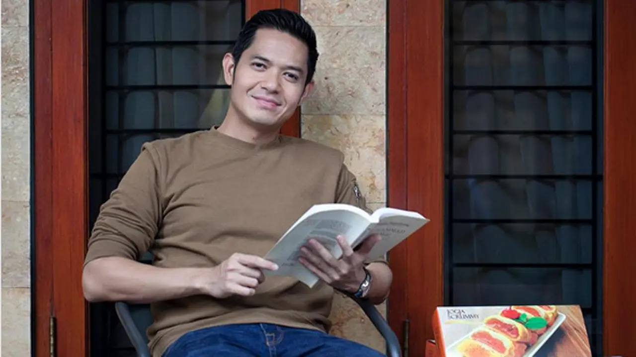 [Bintang] Dude Harlino