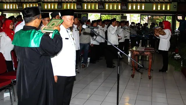 Pelantikan pejabat