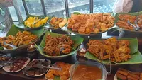 10 Rekomendasi Tempat Makan Prasmanan Enak di Solo yang Wajib Dicoba di 2026