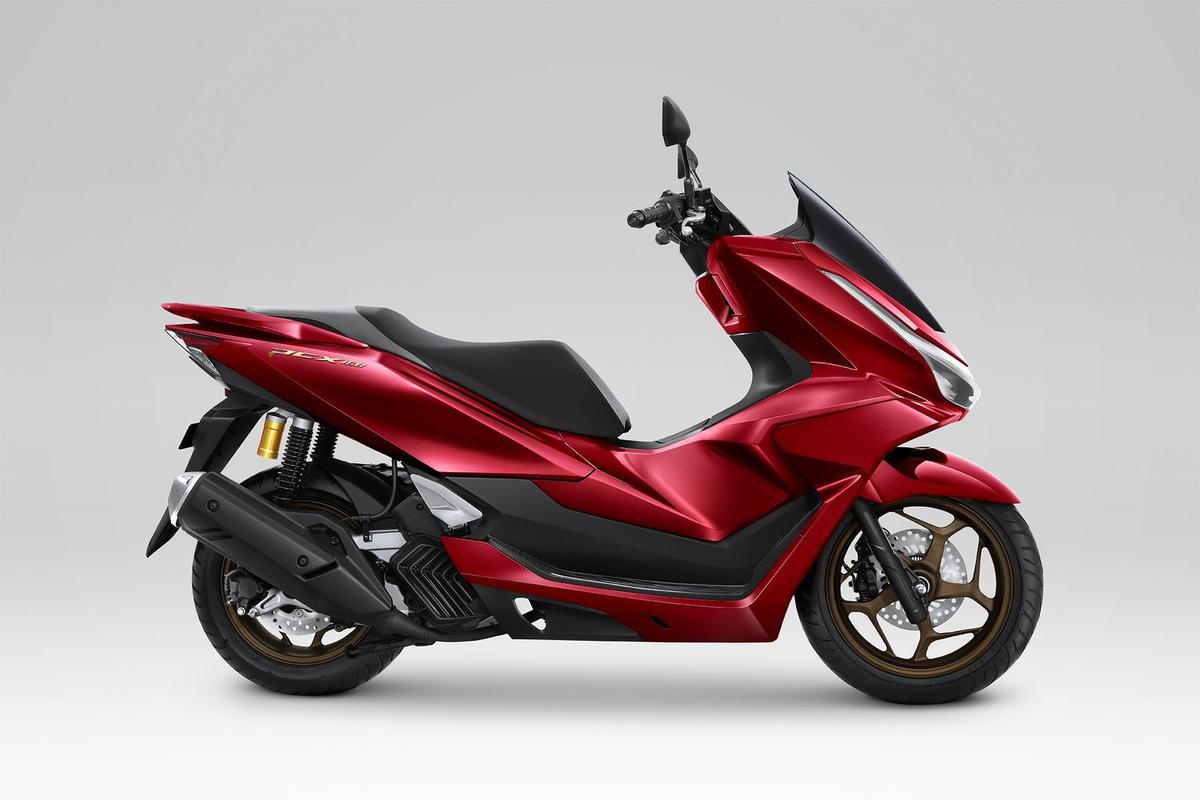New Honda PCX160 Resmi Meluncur: Desain Mewah dan Teknologi Canggih di Setiap Detail