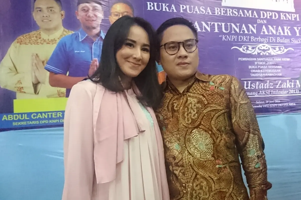 [Bintang] Selena Alesandra dan Febry Nara