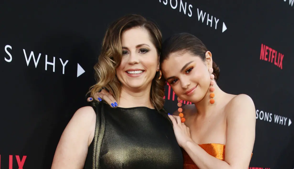 Keluarga Selena Gomez sendiri sepertinya takkan pernah memaafkan dan menerima Justin Bieber usai perpisahan mereka di tahun 2014. (ETOnline)