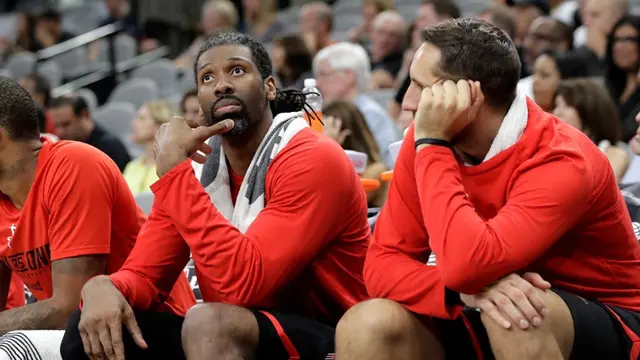 Center Houston Rockets, Nene.