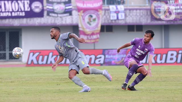 Persebaya Surabaya Bantai Persita Tangerang 5-0 di Liga 1