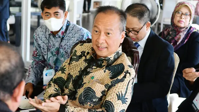 Pertemuan Ministerial Retreat dalam rangkaian Pertemuan Tingkat Menteri Indonesia-Malaysia-Thailand Growth Triangle (IMT-GT) ke-28 berlangsung pada 15 September 2022 di Phuket, Thailand. (Dok ekon.go.id)