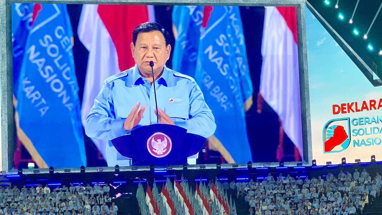 Momen Prabowo Minta Dua Jenderal TNI Nyanyi: Seumur Hidup Dihormati, Sekali-kali Menghibur