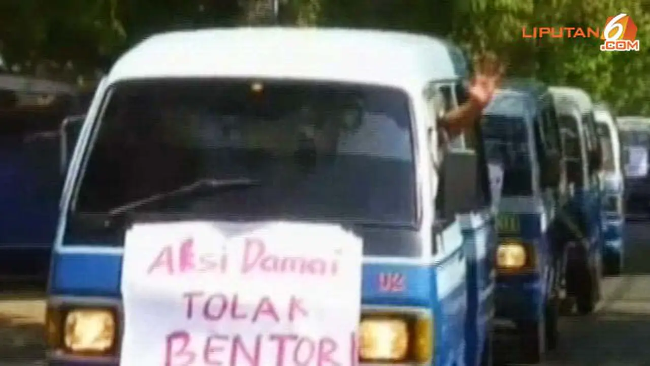 tolak-becak-1-131009d.jpg