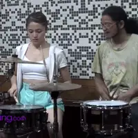 Marshanda memilih belajar drum dan piano untuk menyalurkan bakat dan semangatnya dalam bermusik.