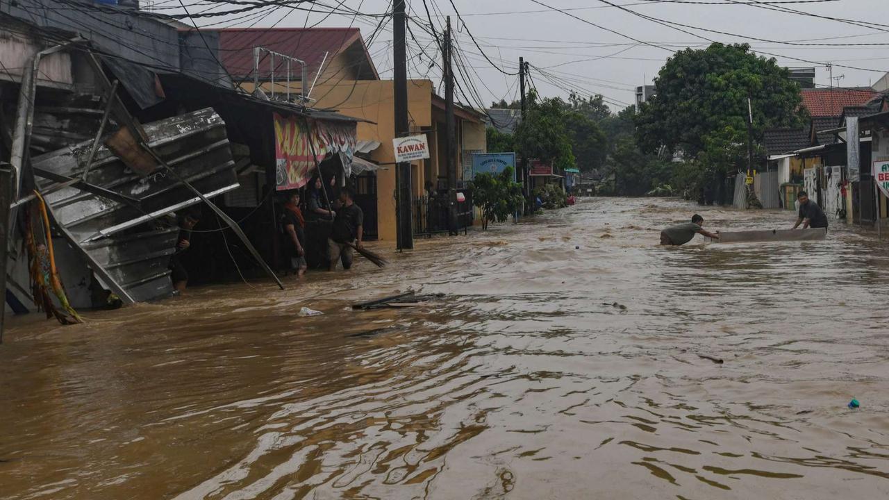 Banjir rendam perbatasan Bekasi-Bogor