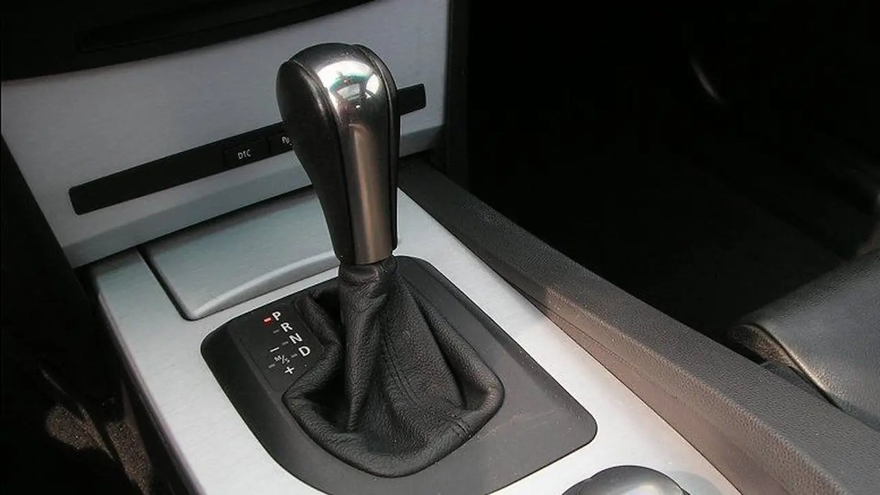 Perawatan Mobil Matik Lebih Praktis, Simak Tipsnya!