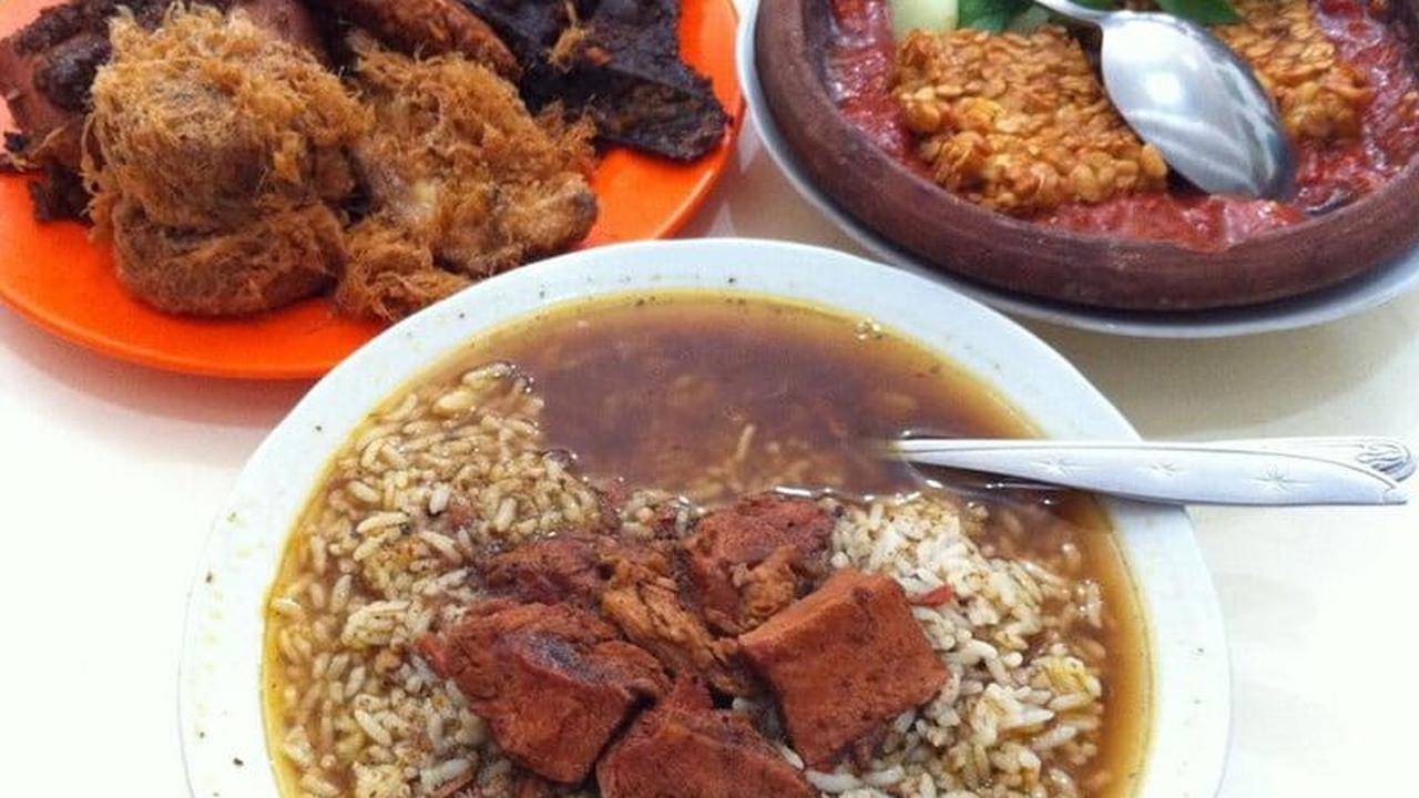 3. Rawon Nguling
Jl. Zainul Arifin 62, Klojen, Malang