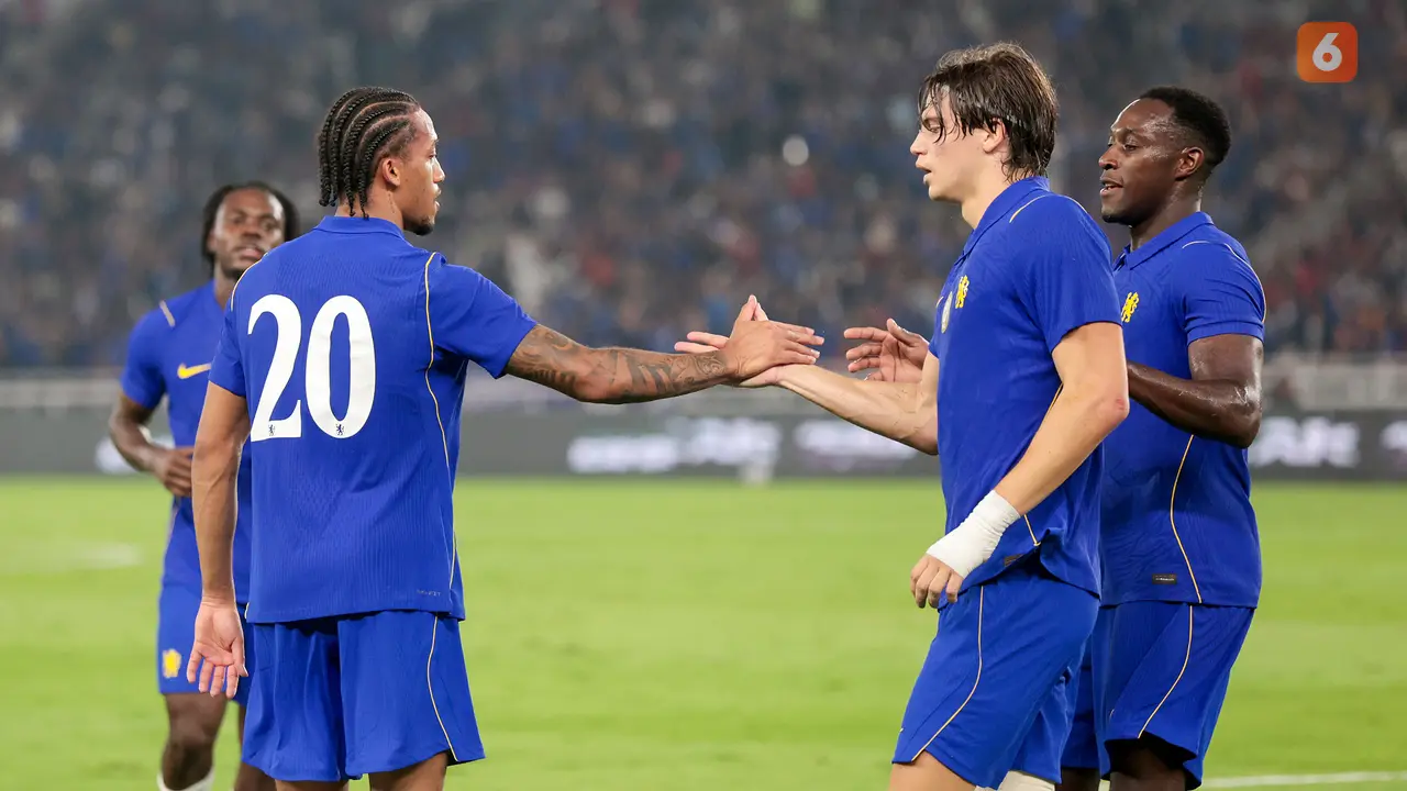 Foto: Chelsea Juara Indonesia Super Cup 2026 usai Libas AC Milan, Xabi Alonso Puji Atmosfer SUGBK