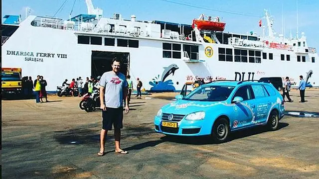 mobil listrik plugmeintravel
