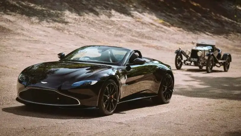 Aston Martin Vantage Roadster A3