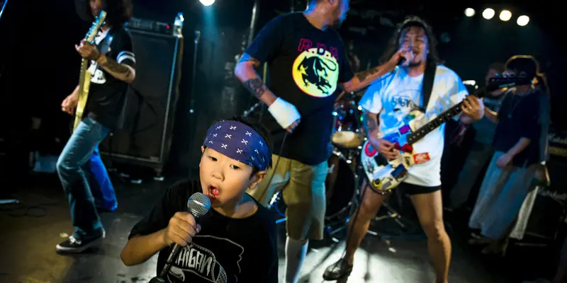20150823-Baru 5 Tahun, Bocah Ini Sudah Jadi Vokalis Band Punk Jepang