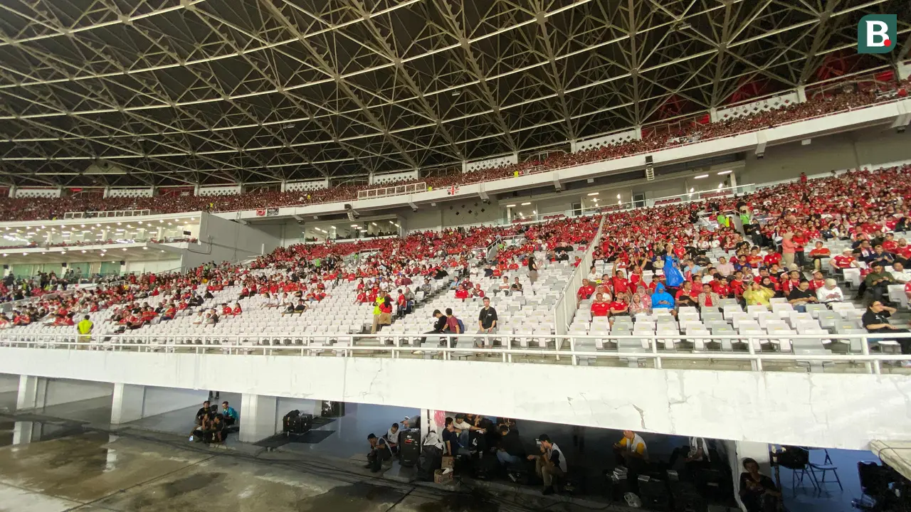 Tribune sisi barat SUGBK - Timnas Indonesia Vs Timnas Arab Saudi
