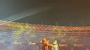 Lisa dan Jennie BLACKPINK kompak membagikan keseruan mereka selama konser di Jakarta. [Foto: IG/jennierubyjane].