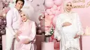 <p>Pasangan Syahrini dan Reino Barack tengah berbahagia. Mereka menyambut anak pertamanya yang lahir tepat di hari ulang tahun Syahrini. [@princessyahrini].</p>