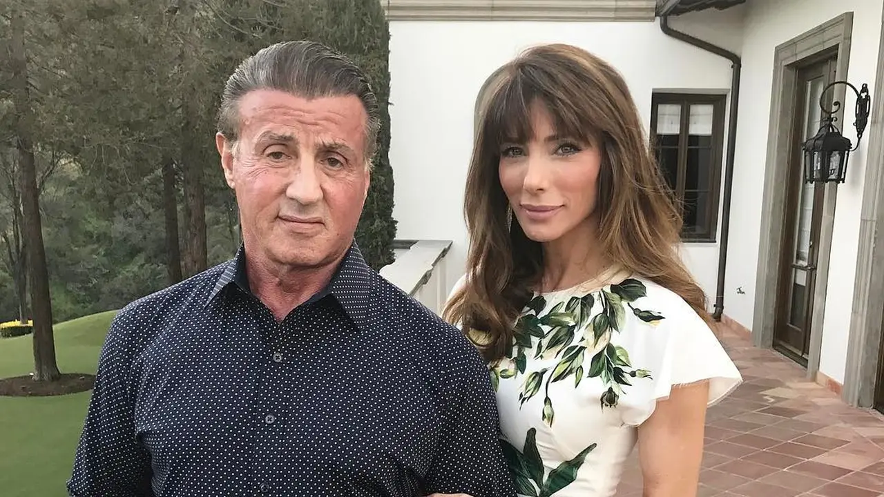 Sylvester Stallone dan Jennifer Flavin. (Foto: Instagram jenniferflavinstallone)