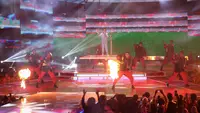 Penampilan penyanyi Farel Prayoga saat konser ulang tahun ke-28 Indosiar yang bertajuk INDOSIA28EST yang berlangsung di Studio 6 EMTEK City, Daan Mogot, Jakarta Barat, Selasa (10/01/2023). (Bola.com/Bagaskara Lazuardi)