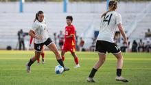 Timnas Indonesia Putri menelan kekalahan telak 0-5 dari Vietnam pada semifinal SEA Games 2025 di IPE Chonburi Stadium, Chonburi, Minggu (14/12/2025) sore WIB. (dok. NOC Indonesia)