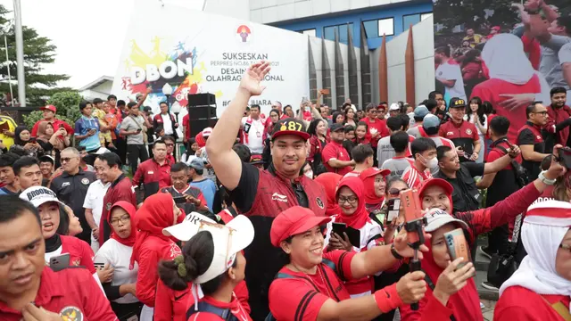 Menpora Lepas Arak-arakan Atlet Sea Games 2023