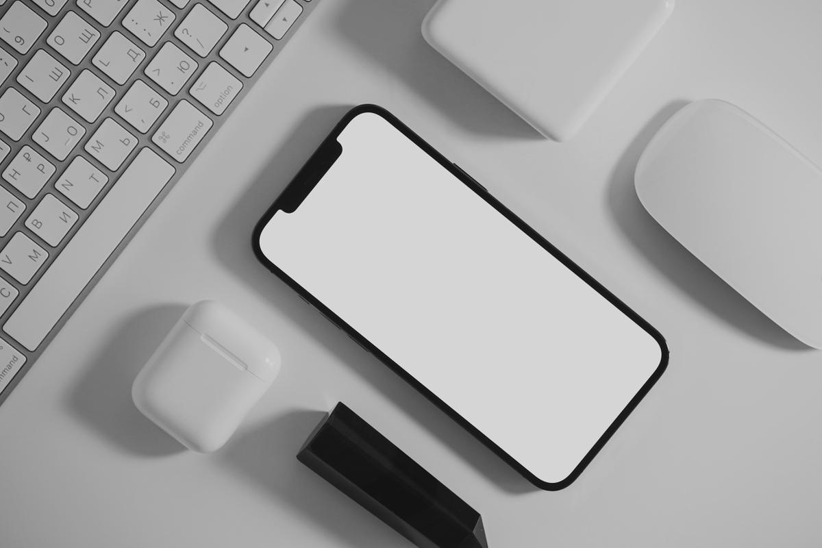 Ilustrasi Silent HP/Photo by Dmitry Mashkin on Unsplash