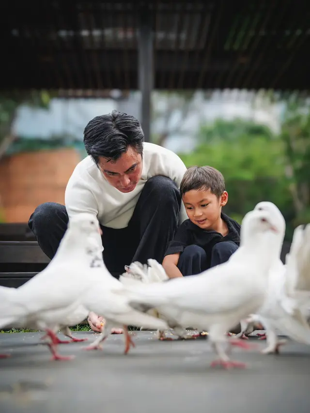 Baim Wong mendukung peluncuran Tas Brïk.