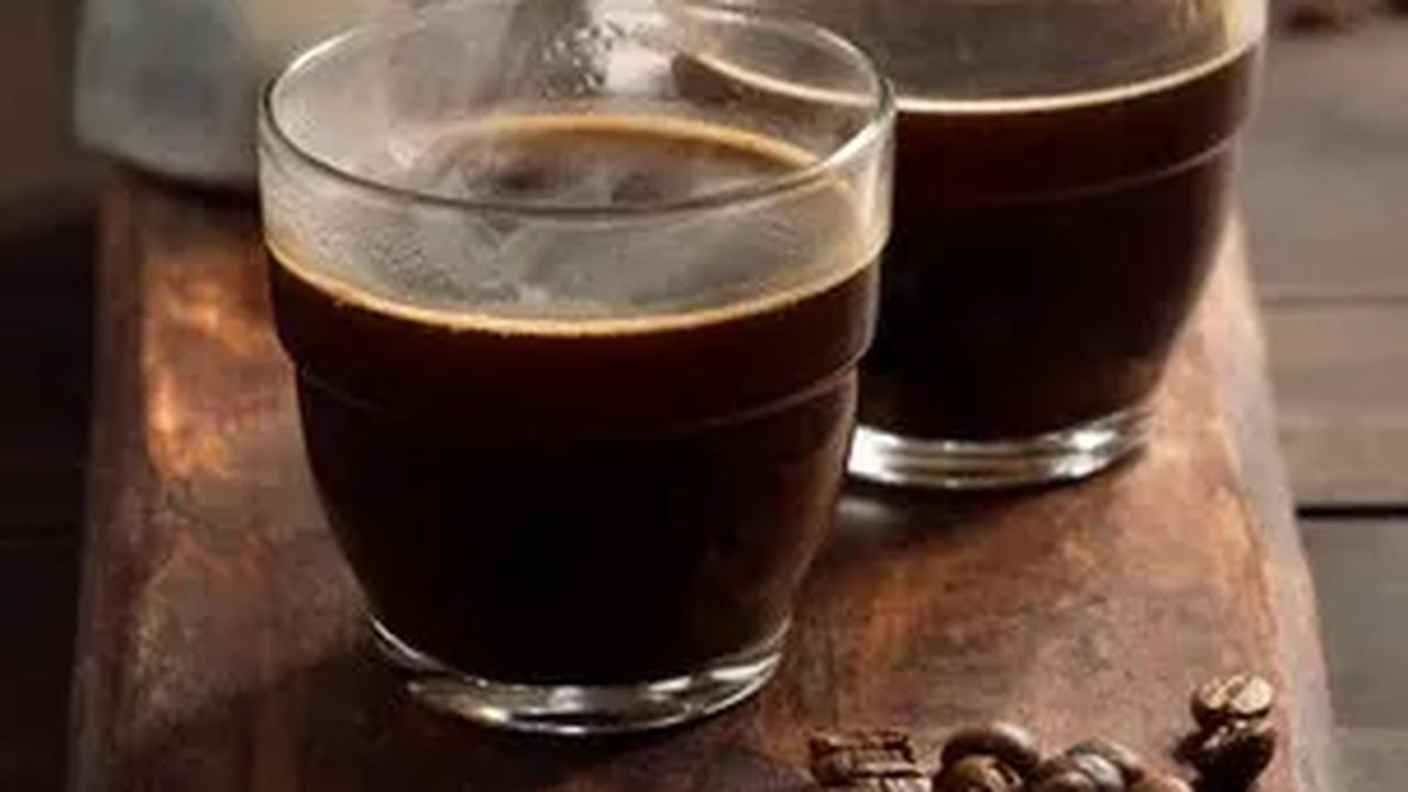 5. Kopi: Stimulan Metabolisme untuk Menurunkan Berat Badan