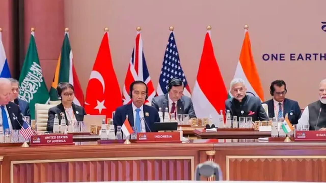 Dari angka itu, kata Jokowi, menyebabkan penuhnya kapasitas tahanan narkoba di lembaga permasyarakatan. <br>
