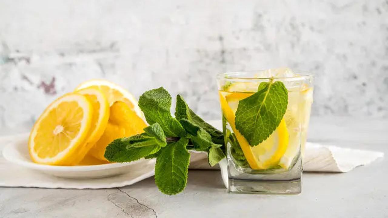 Benarkah Air Lemon Bisa Membantu Diet? Simak Fakta dan Mitosnya