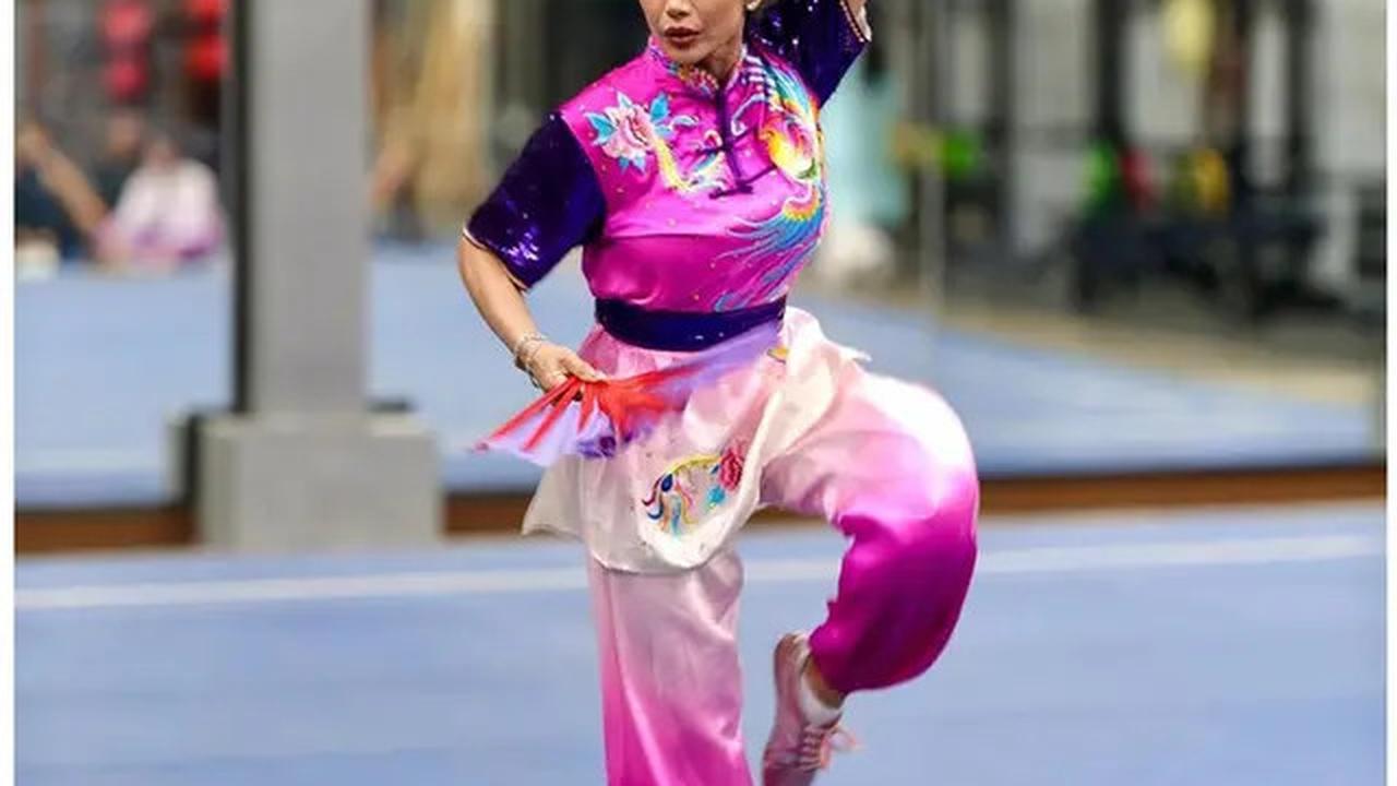 6 Potret Krisdayanti Latihan Intensif Wushu, Siap Wakili Indonesia di Tiongkok