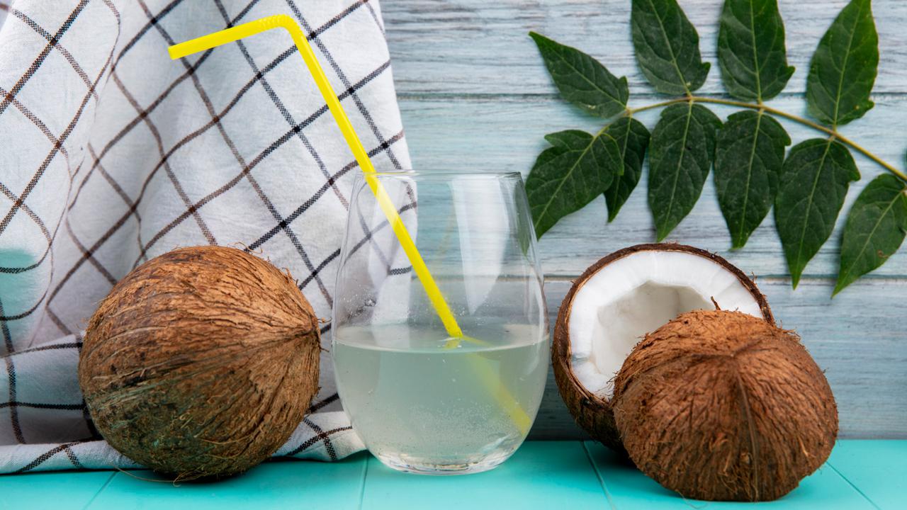 Ilustrasi Air Kelapa