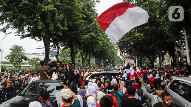 Antusiasme Warga Sambut Arak-arakan Timnas Indonesia U-22