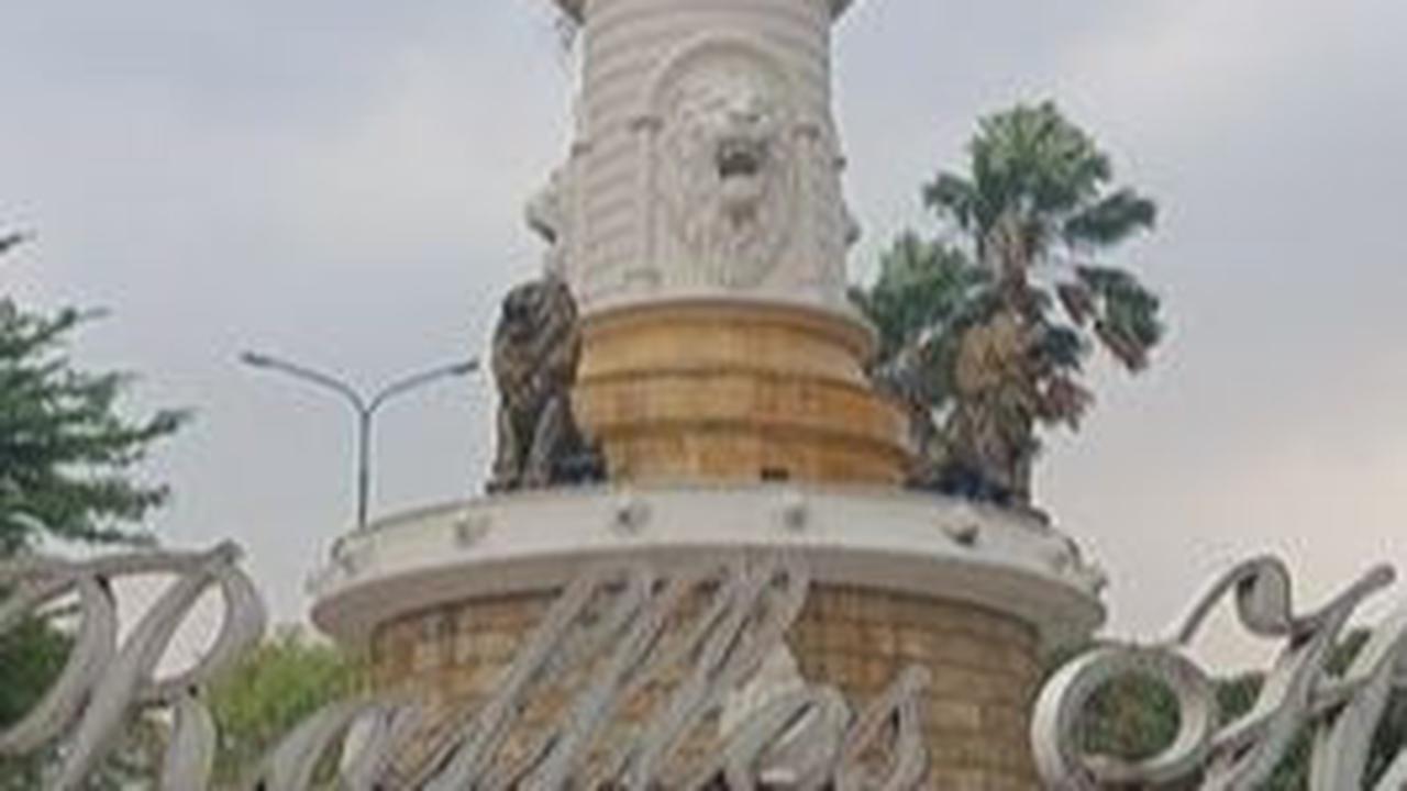2. Berlokasi di Perumahan Mewah<br>