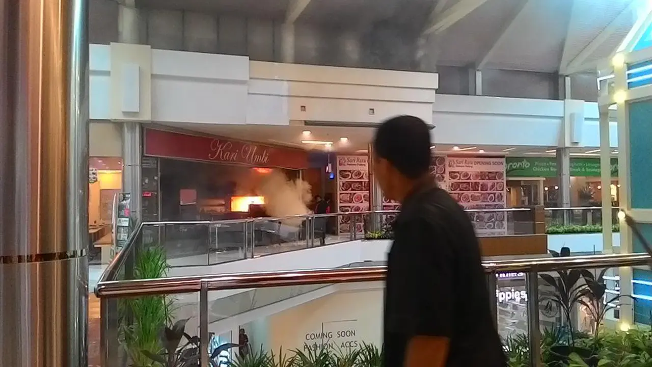 Kebakaran di Pondok Indah Mall