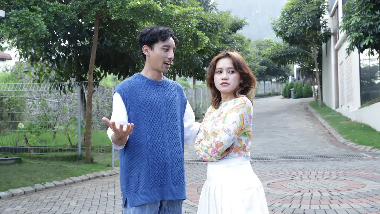 couple desember marah