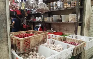 Harga Pangan Hari Ini: Cabai Rawit Merah di Pasar Gondangdia Tembus Rp 90.000 per Kg
