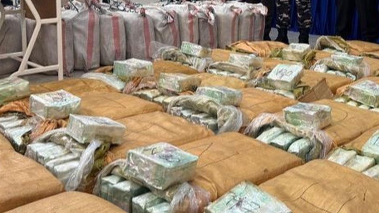 VIDEO: Pensiunan TNI AD Jadi Kurir Bawa Narkoba Rp50 Miliar, Bilang 'Siap' Diciduk Jenderal BNN