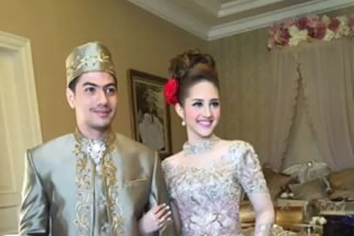 [Bintang] Tsamara Amany Menikah di Usia 19 Tahun